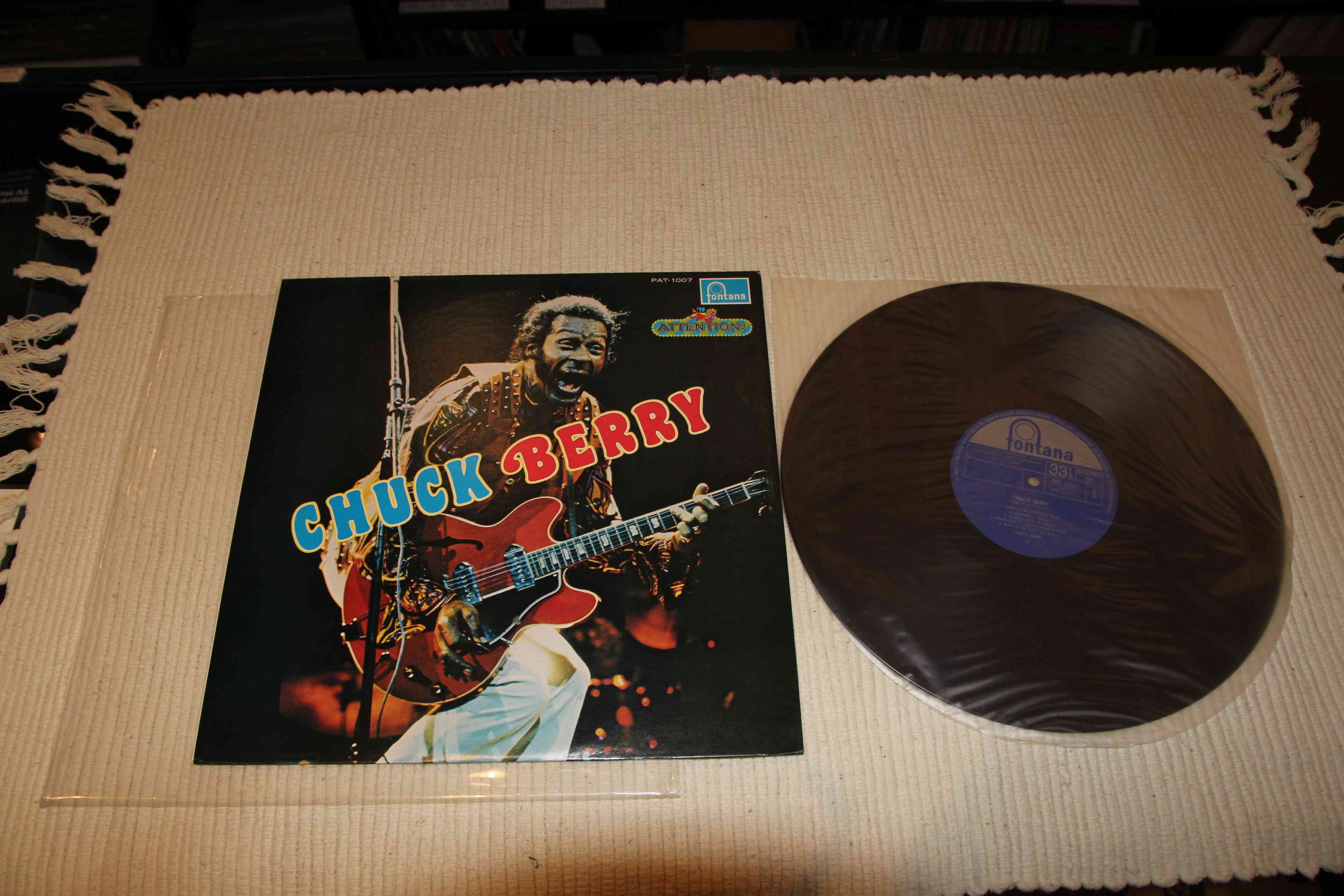 CHUCK BERRY - ATTENTION ! - JAPAN